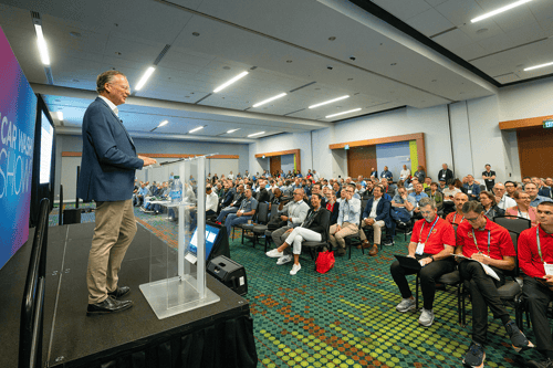 cws27-cfs-web-man-on-stage