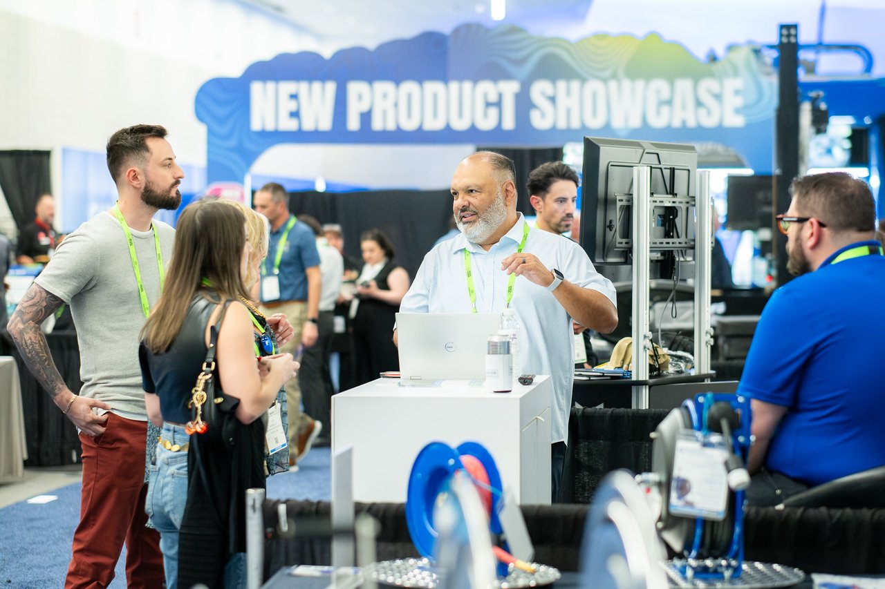 TRADESHOW FLOOR_GENERAL_WEB READY_74-X2